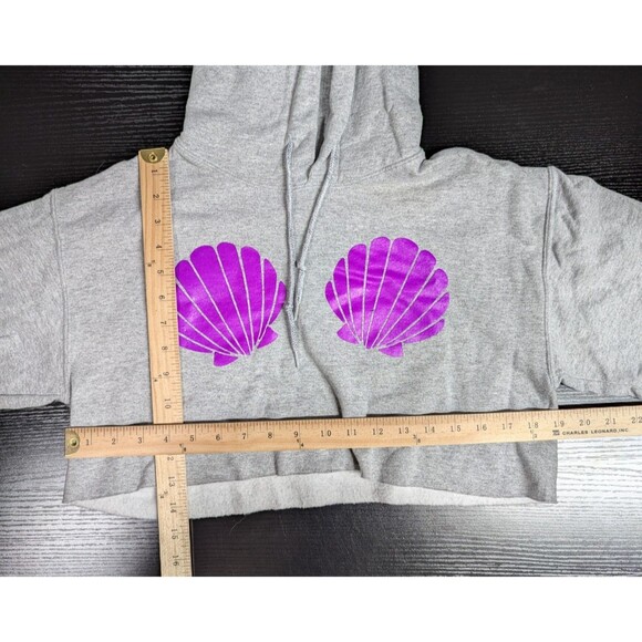 Gildan Mermaid Seashell Bra Gray Cropped Hoodie Size S - Picture 2 of 7
